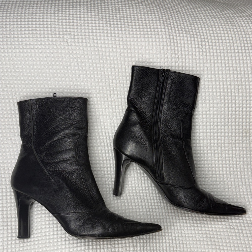 Via Spiga Black Italian Made - Vera Cuoio - Leather Ankle Boots - Size 9